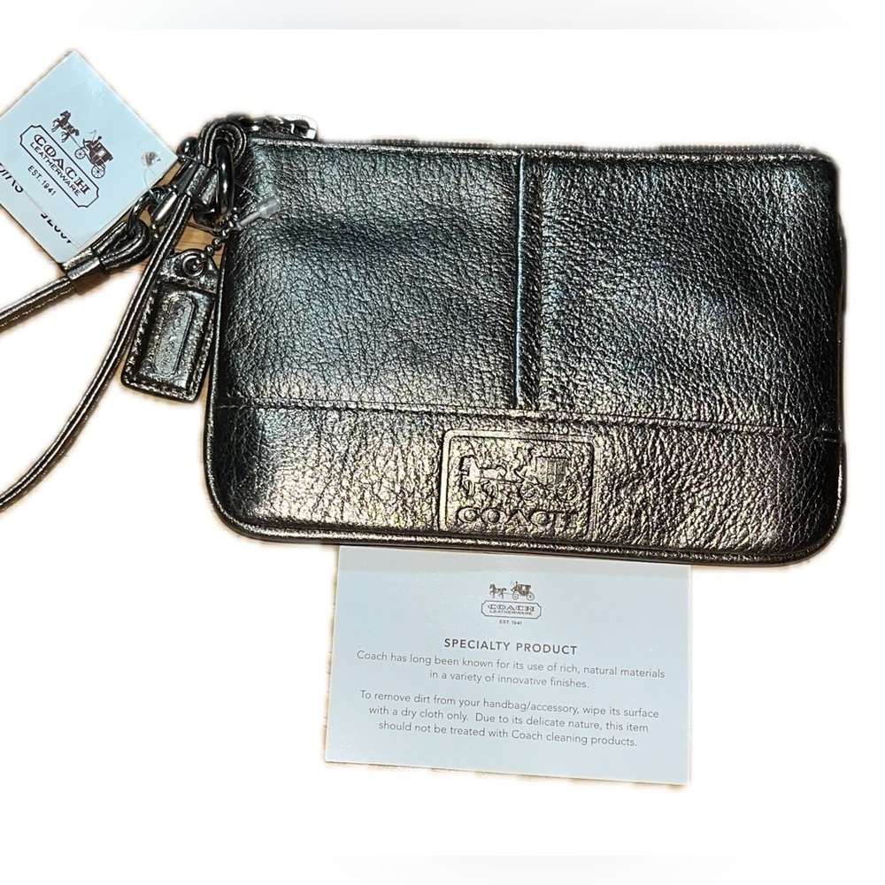 COACH Metallic Leather Small Wristlet NWT - Picture 13 of 13